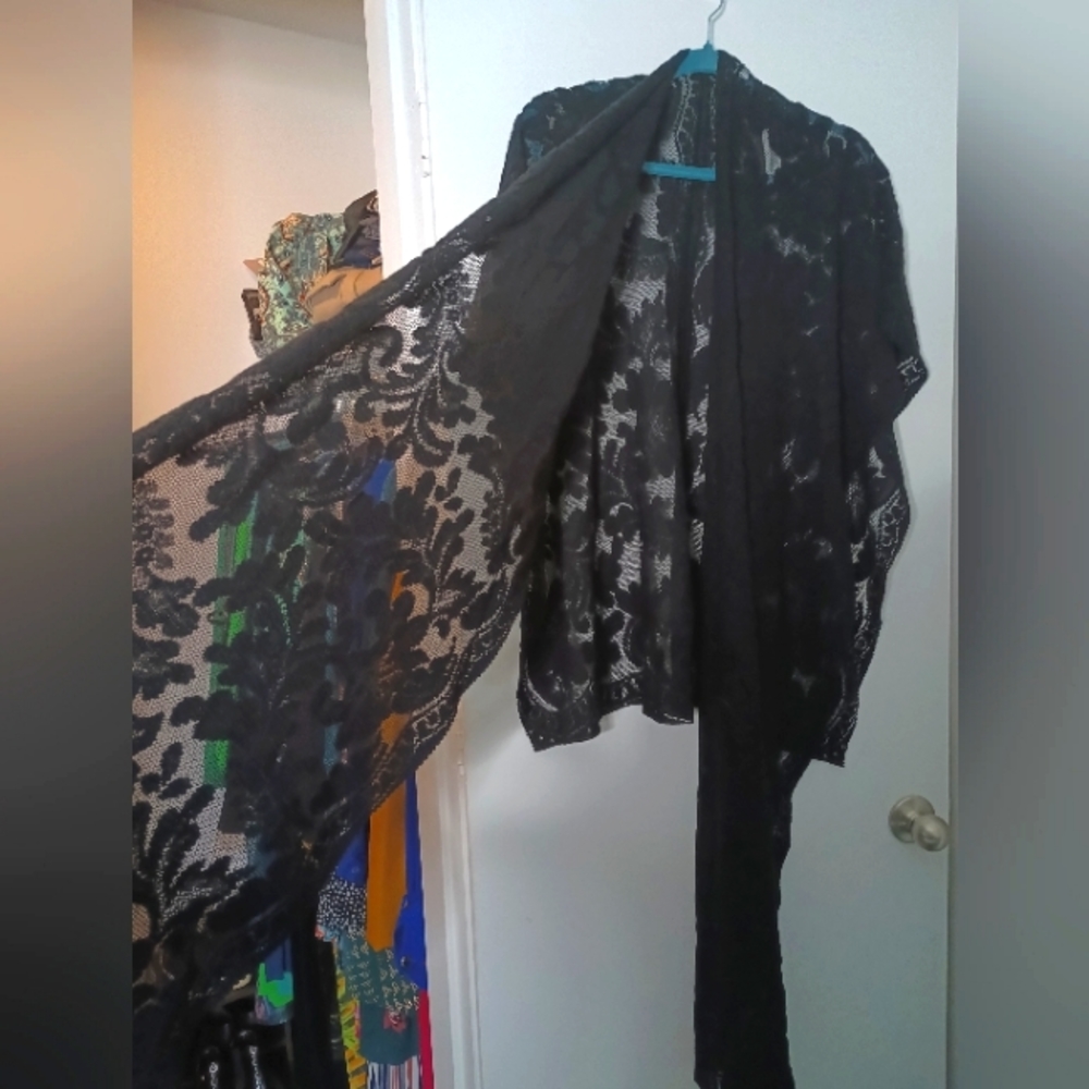 CHERYL NASH Mesh Crochet Shawl